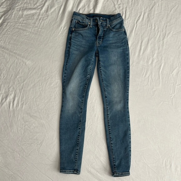 Lucky Brand Denim - Lucky Brand Bridgette Skinny Ankle Jean Light Wash Size 25
